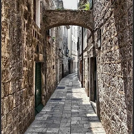 Superior In Appartement Stari Grad (Hvar)